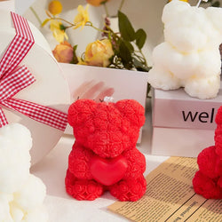 Collection of Bougie Parfumée en Forme d’Ours de Roses in a gallery layout