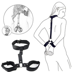 Collection of Menottes et Accessoires BDSM : Explorez vos Fantasmes Érotiques in a gallery layout