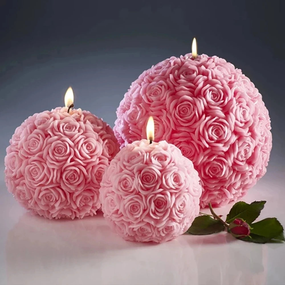 Collection of Bougie en Forme de Rose Parfumée in a gallery layout
