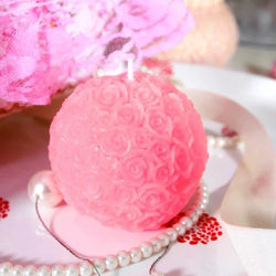 Collection of Bougie en Forme de Rose Parfumée in a gallery layout